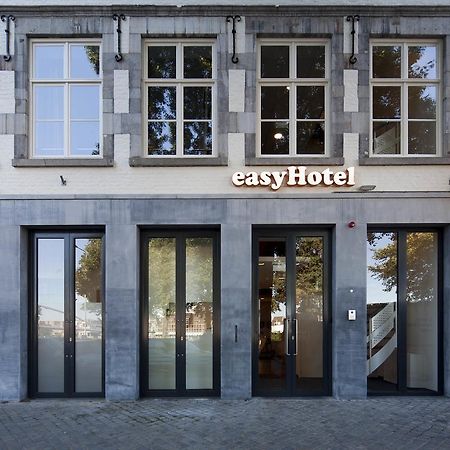 Easyhotel Maastricht City Centre Exterior foto