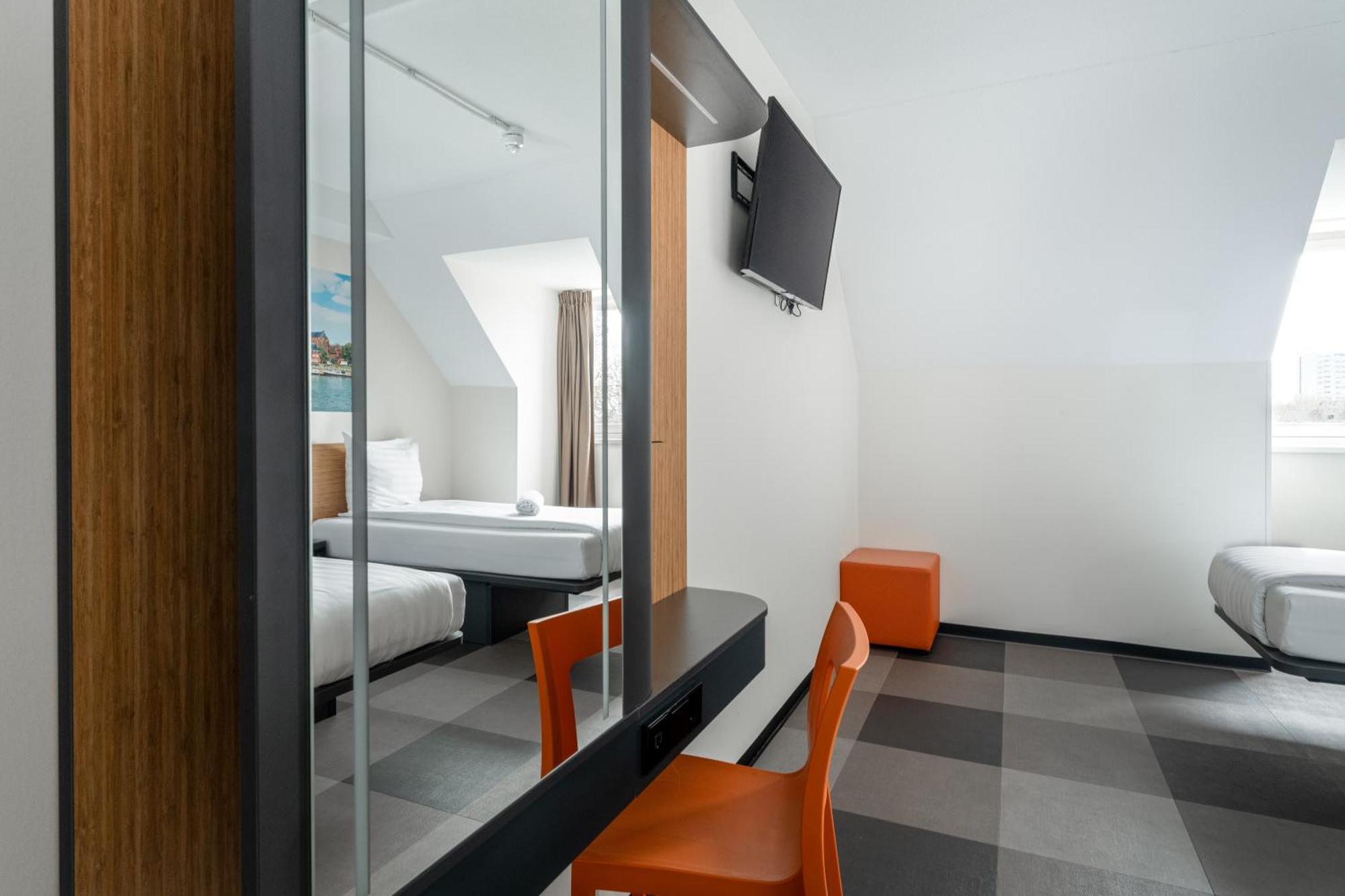 Easyhotel Maastricht City Centre Exterior foto