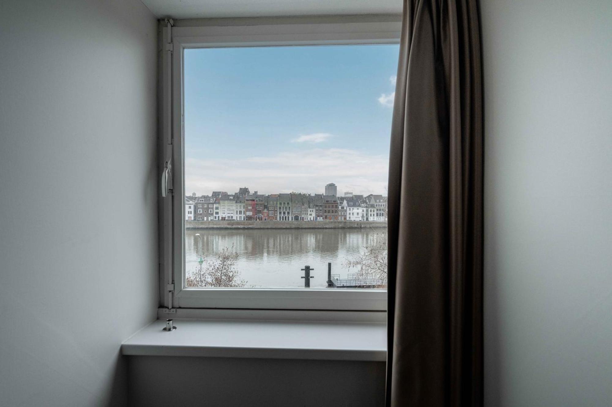 Easyhotel Maastricht City Centre Exterior foto